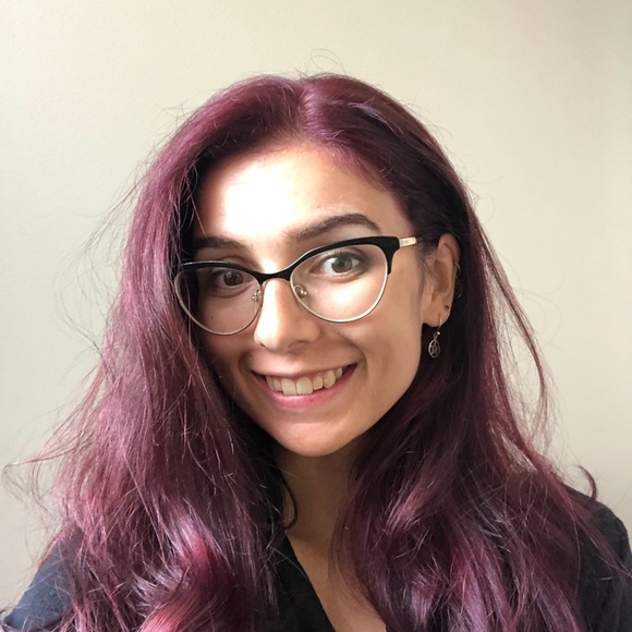 Meet your Posher, Manda - Picture 1 of 1